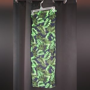 Kyrra Women's Strapless Maxi Green Leaf Print Size L Used